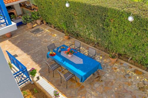 Agios Dimitrios Apartment | Oceanfront Apartment in Amoudara, Heraklion – 10/10 Rating