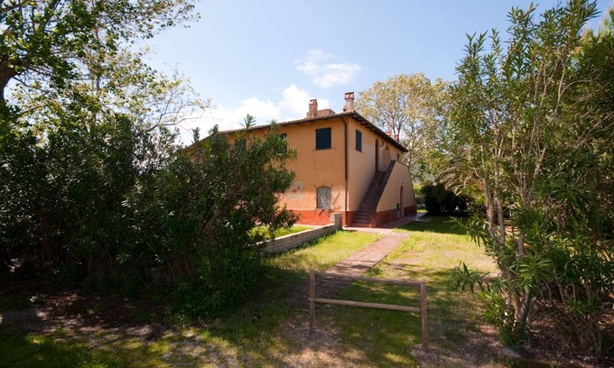 Giannella House | Cozy Apartment Near Giannell Beach with Pool and Ocean View