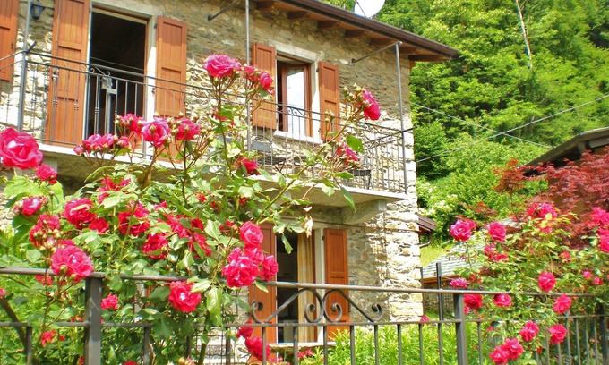 Plesio Apartment | Charming Barn Apartment with Private Garden & Spa Amenities
