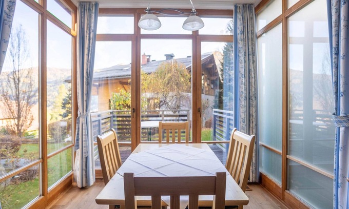 Untertschern Apartment | Cozy Apartment in Bad Kleinkirchheim, Perfect for Families