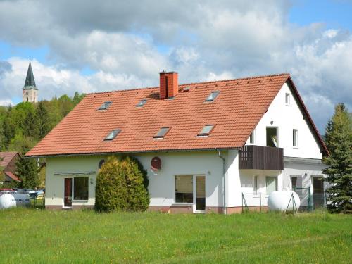 Dolni Lanov Apartment | Charming Apartment in Bohemian with Private Terrace & Pets Welcome