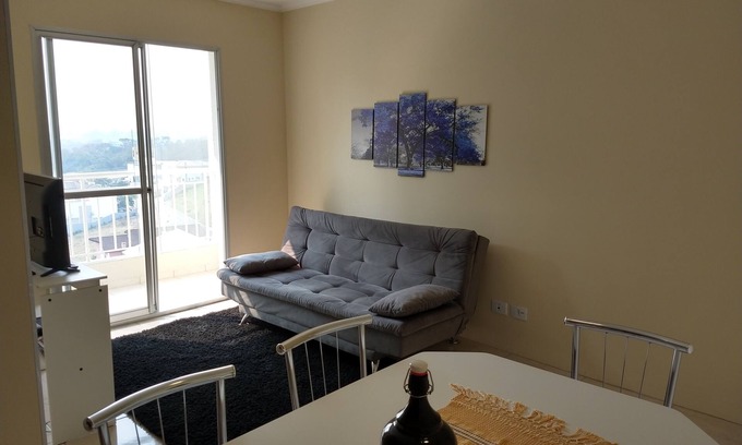 Cotia Apartment | Convenient Apartment in Cotia with Spa and Breakfast