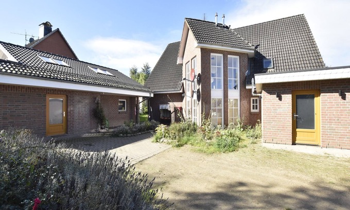 Kossau Apartment | Cozy 4-Room Apartment with Garden & Family-Friendly Amenities