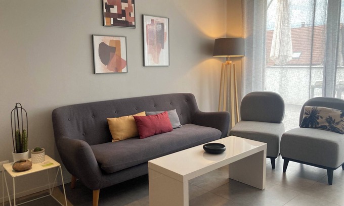 Colmar Apartment | Exceptional Apartment in Detached House with Family Amenities