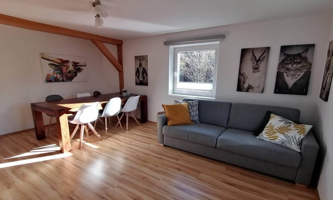 Dienten am Hochkoenig Apartment | Mountain View Apartment in Dienten with Family-Friendly Amenities