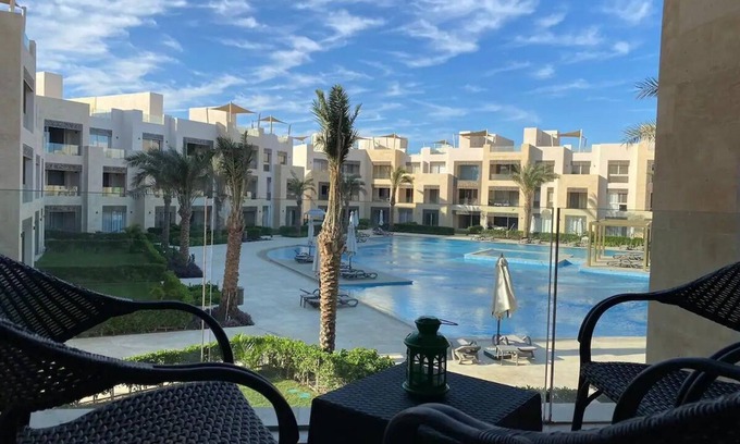 El Gouna Apartment | Apartment in El Gouna – Hurghada | Pool View, Beach Access & Terrace