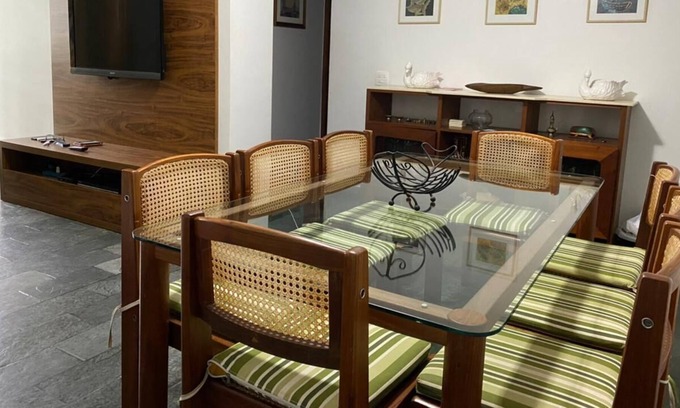 Parque Enseada Apartment | Family-Friendly Apartment in Enseada with Ocean Views