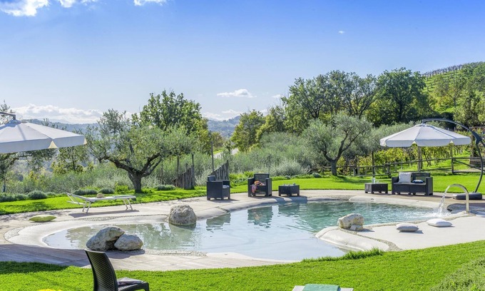 Fermo House | Discover Belvilla by OYO Casannona Gelsomino's Comforts