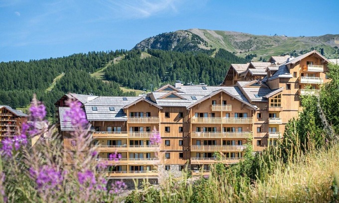 Risoul Apartment | Apartment in France with Ski-In/Ski-Out Access