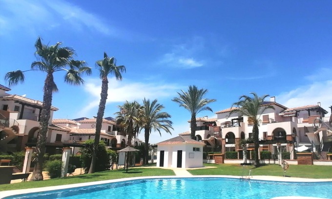 Vera Apartment | Cozy Apartment with Pool Views and Free Wifi Access