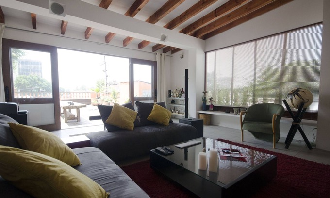 San Miguel Chapultepec Apartment | Cozy Apartment in Prime Location with Fireplace & Terrace