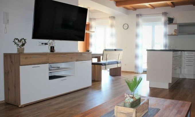 Hergensweiler Apartment | Cozy Apartment in Hergensweiler with Family-Friendly Amenities