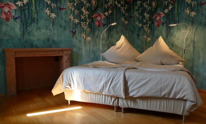 Landau in der Pfalz Apartment | Oceanfront Apartment in Landau Stadtoase - Rated 9.2/10