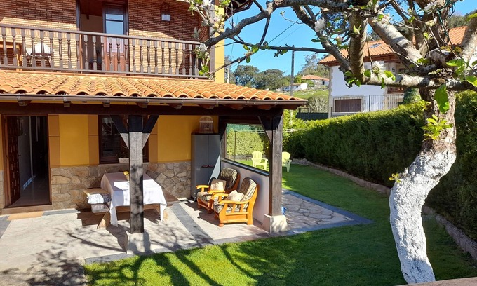 La Franca Apartment | Beachside Apartment in La Franca with WIFI & Ocean View
