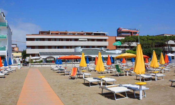 Lignano Sabbiadoro Apartment | Family-Friendly Apartment in Lignano Sabbiadoro - 9/10 Rating