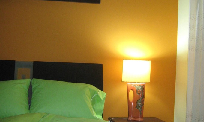 Chorrillos Apartment | Cozy Apartment with Oceanfront Views in Chorrillos, Lima