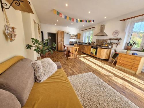 Velke Svatonovice Apartment | Apartment in Markoušovice
