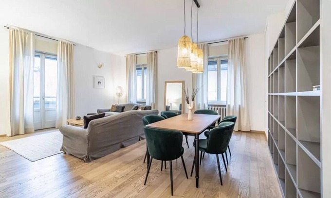 Centro Storico Apartment | Spacious 3-Bedroom Apartment in Milan for Up to 8 Guests