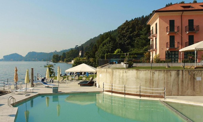 Meina Apartment | Relaxing Apartment with Terrace, Pool & Pet-Friendly Stay