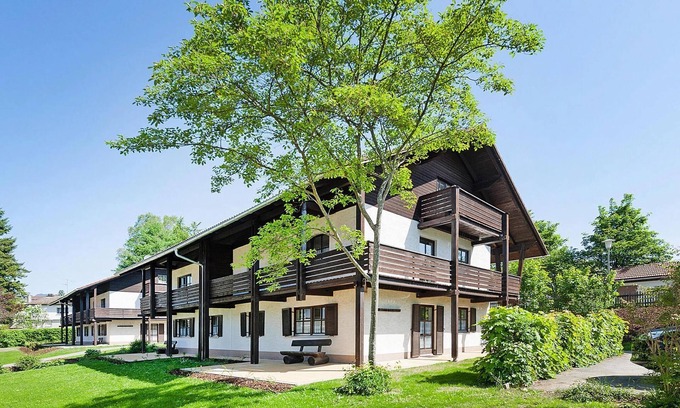 Neuschoenau Apartment | Cozy Apartment in Neuschönau, Steps from the Lake