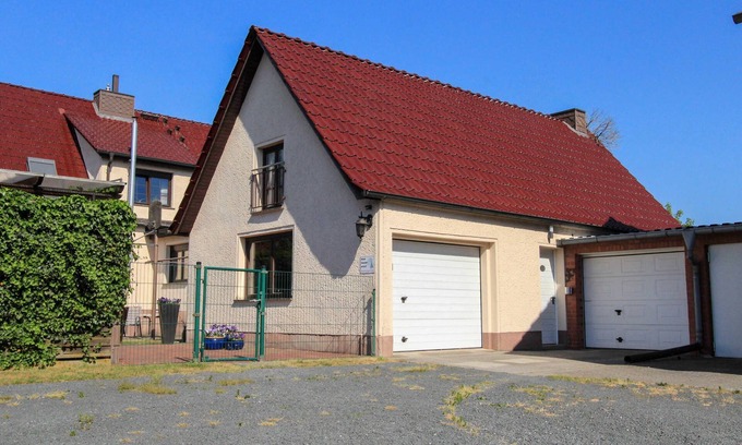 Martensdorf Apartment | Child-Friendly Apartment in Niepars - Guest Rated 10/10