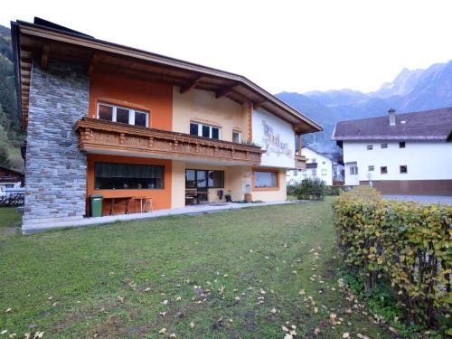 Oetz Apartment | Discover Tomas: Wheelchair Accessible & Guest Rated 9/10