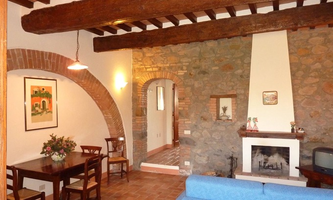 Radicofani Apartment | Charming Apartment with Pool, Garden & Pet-Friendly Perks