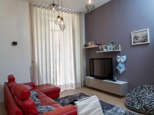 Naples City Centre Apartment | Apartment in Palazzo Nana', Piazza Nicola Amore, Napoli - Holidays a Napule