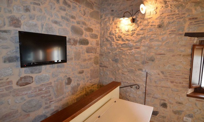Petrella Guidi Apartment | Experience Belvilla by OYO Castello Fatato Sogni: Perfect Stay