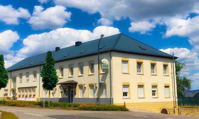 Pellingen Apartment | Apartment in Pellingen near Trier & Nature Park