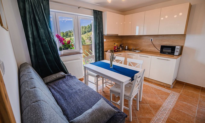 Podcetrtek Apartment | Inviting Apartment in Pony Ranch - Family-Friendly Amenities