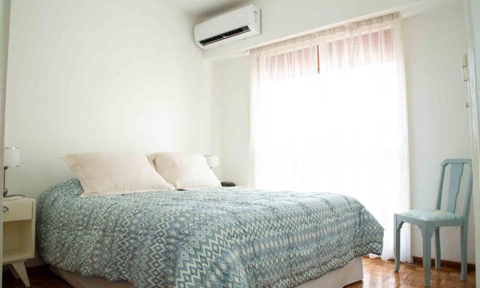 Recoleta Apartment | Elegant Apartment in Recoleta near Embassy with Hot Tub