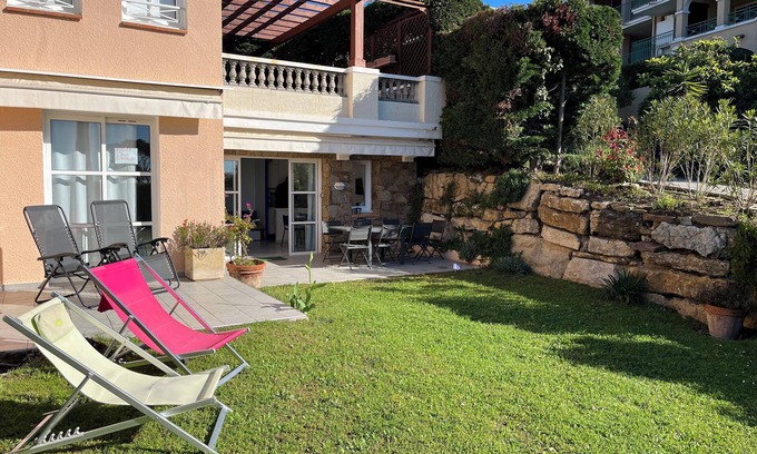 Cap Esterel Apartment | Beautiful Apartment with Pool and Oceanfront Views