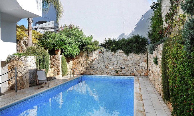 Santa Maria al Bagno House | Guest Rated: Belvilla by OYO Quattro Colonne Tre Getaway