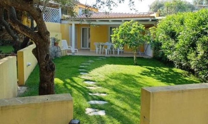 Porto Pollo House | Cozy Holiday Apartment in Porto Pollo with Essential Amenities