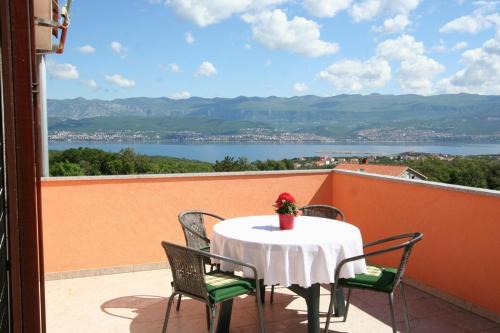 Polje Apartment | Family-Friendly Apartment in Silo, Insel Krk 14534