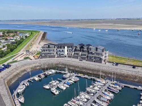 Sint-Annaland Apartment | Inviting Apartment Overlooking Oosterschelde National Park