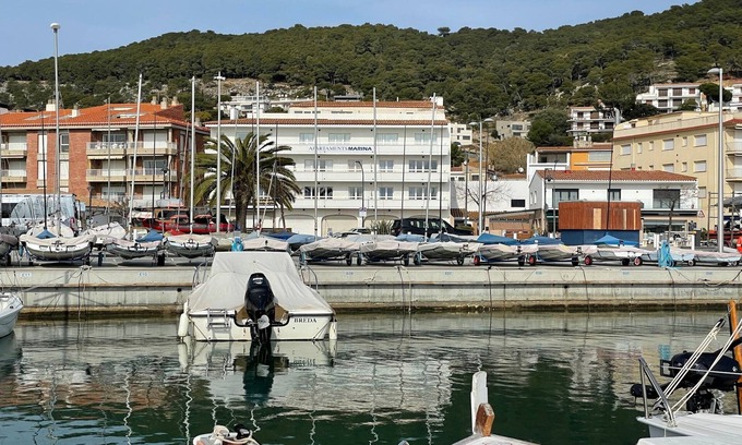 L'Estartit Apartment | Apartment in Spain with Marina Views