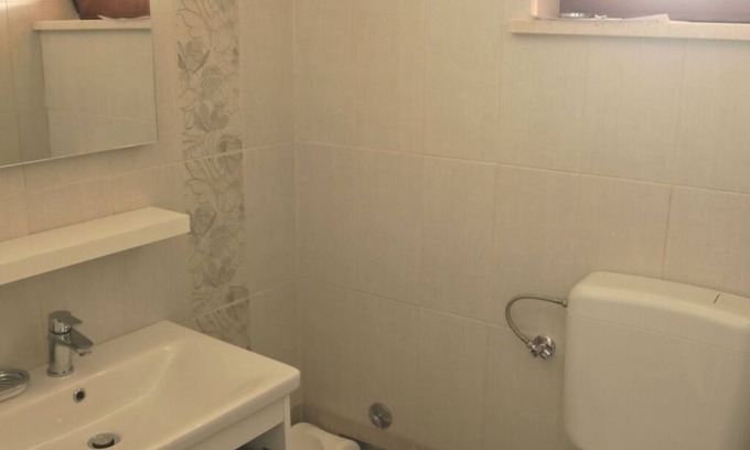 Gornje selo Apartment | Cozy Apartment in Susak with Ocean View & Pet-Friendly Perks