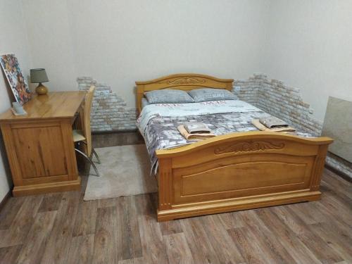 Kamenets-Podol'skiy Apartment | Cozy Apartment in Old Town: Pet & Child Friendly Stay