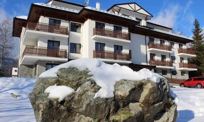 Tatranska Lomnica Apartment | Guest Rated 10/10: Family-Friendly Apartment in Tatranska Lomnica