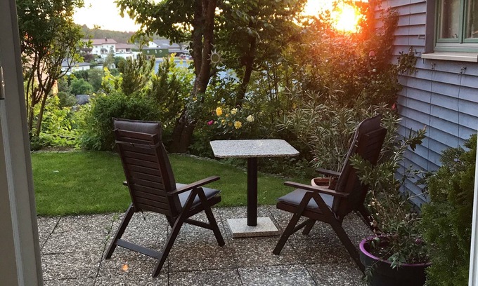 Seitzenhahn Apartment | Scenic Apartment in Taunusstein with Breakfast Included