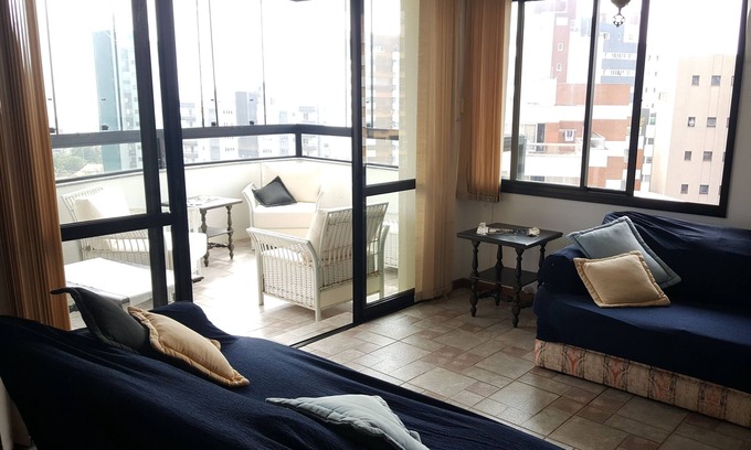 Torres Apartment | Stylish Apartment in the 4 Squares with Kitchen Access