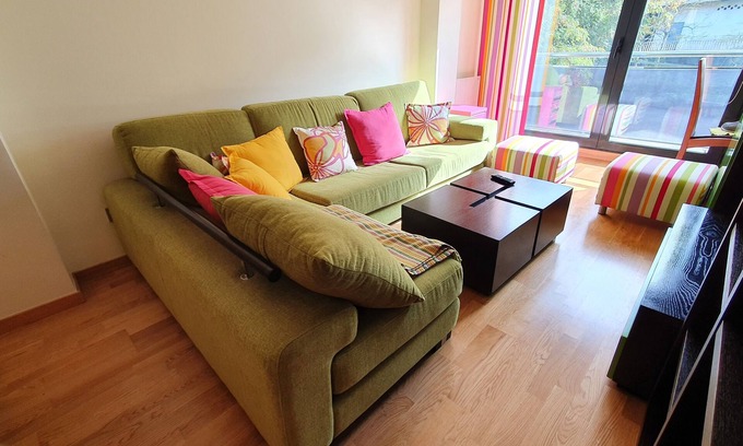 Nigran Apartment | Cozy Apartment in Nigrán Steps from América Beach
