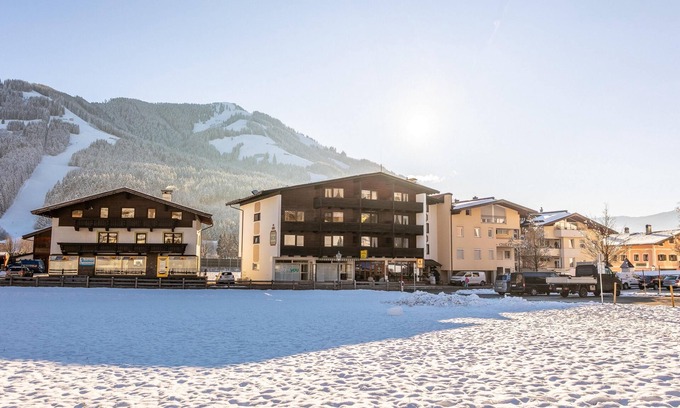 Brixen im Thale Apartment | Apartment in the centre, 100m to the ski bus