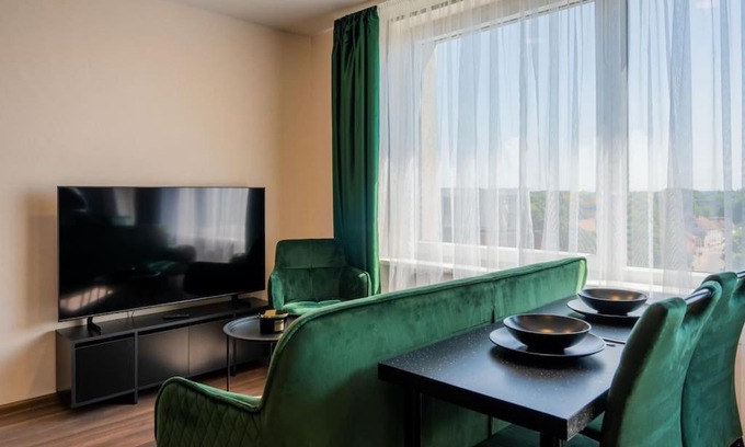 Old Town Apartment | City Center Apartment - Family-Friendly Stay, Rated 9.1
