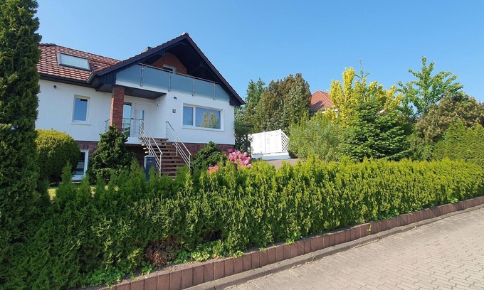 Am Ohmberg Apartment | Cozy Apartment in Harz with Garden & Family-Friendly Perks