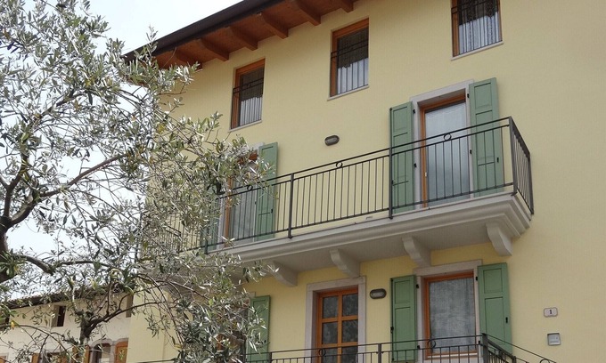 Pietramurata Apartment | Charming Apartment in the Historical Center with Pool