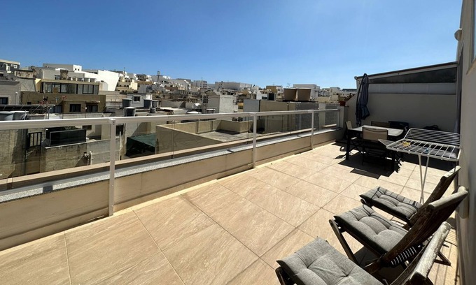 Tal-Ghoqod Apartment | Welcoming Apartment in the Heart of Malta for Everyone
