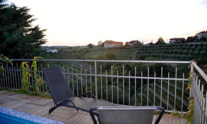 Brda Apartment | Apartment in the heart of Brda wine region, Boris and Darinka Marinič
